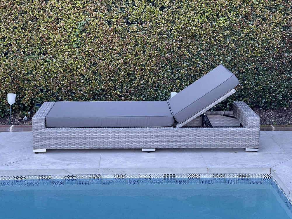 Royale Outdoor Wicker Sun Loungers - Image 4