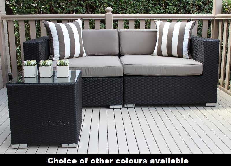 Gartemoebe Outdoor 2 Seater Sofa and Drinks Table